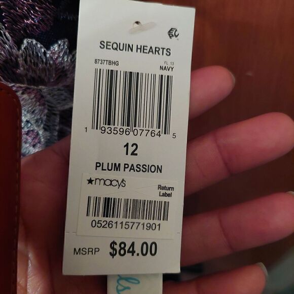 Beautiful Girl Dress - Picture 12 of 12